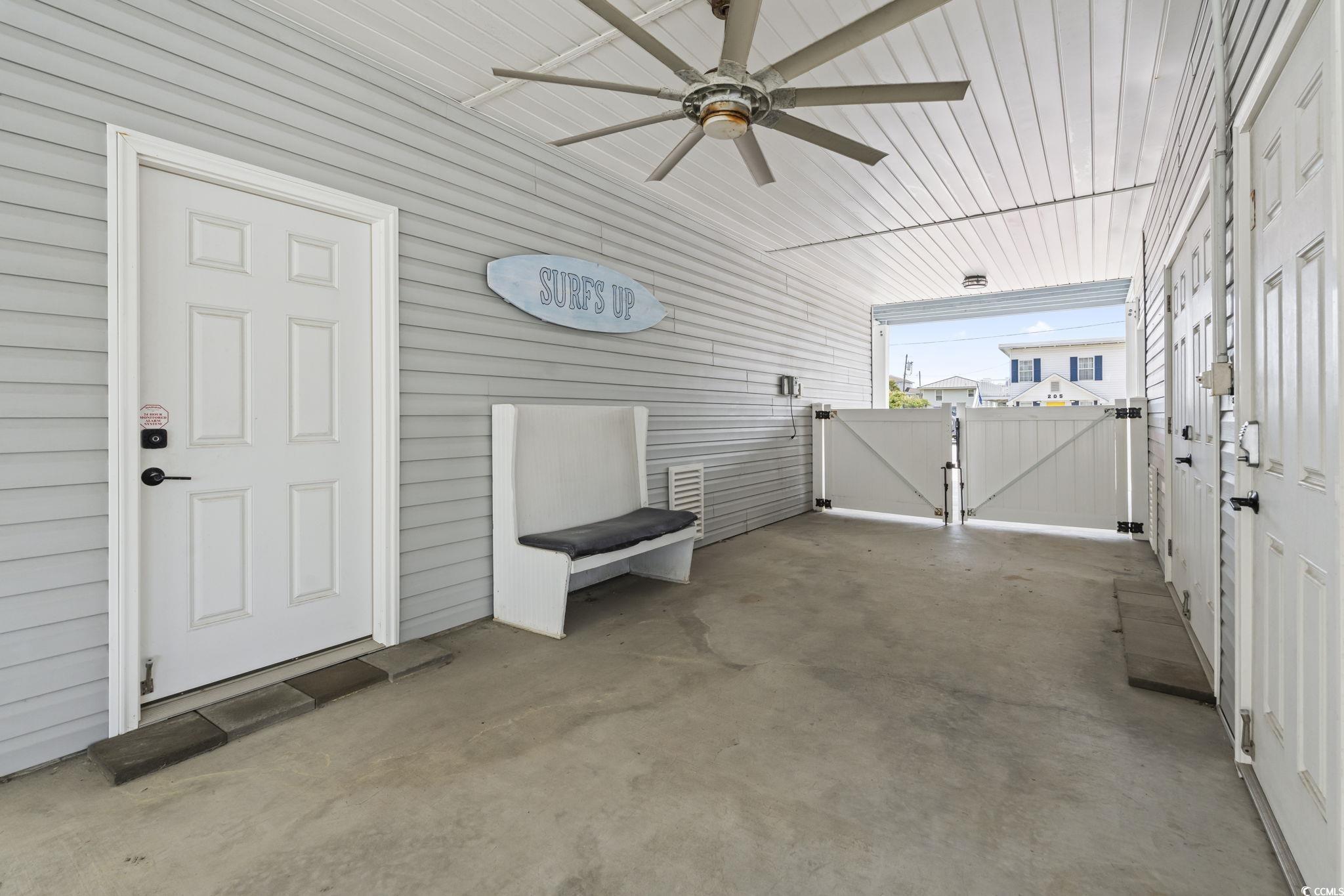 North Myrtle Beach, South Carolina, 29582, United States, 5 Bedrooms Bedrooms, ,6 BathroomsBathrooms,Residential,For Sale,1839479
