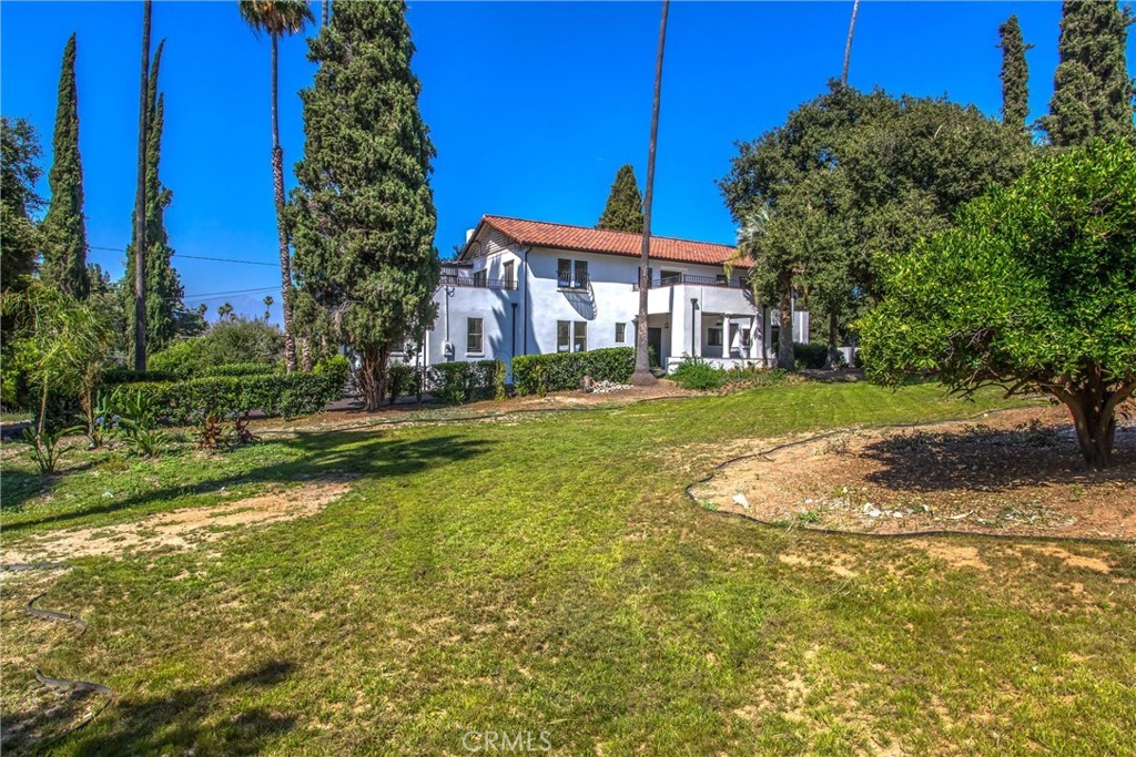 Redlands, California, 92373, United States, 5 Bedrooms Bedrooms, ,4 BathroomsBathrooms,Residential,For Sale,1982163