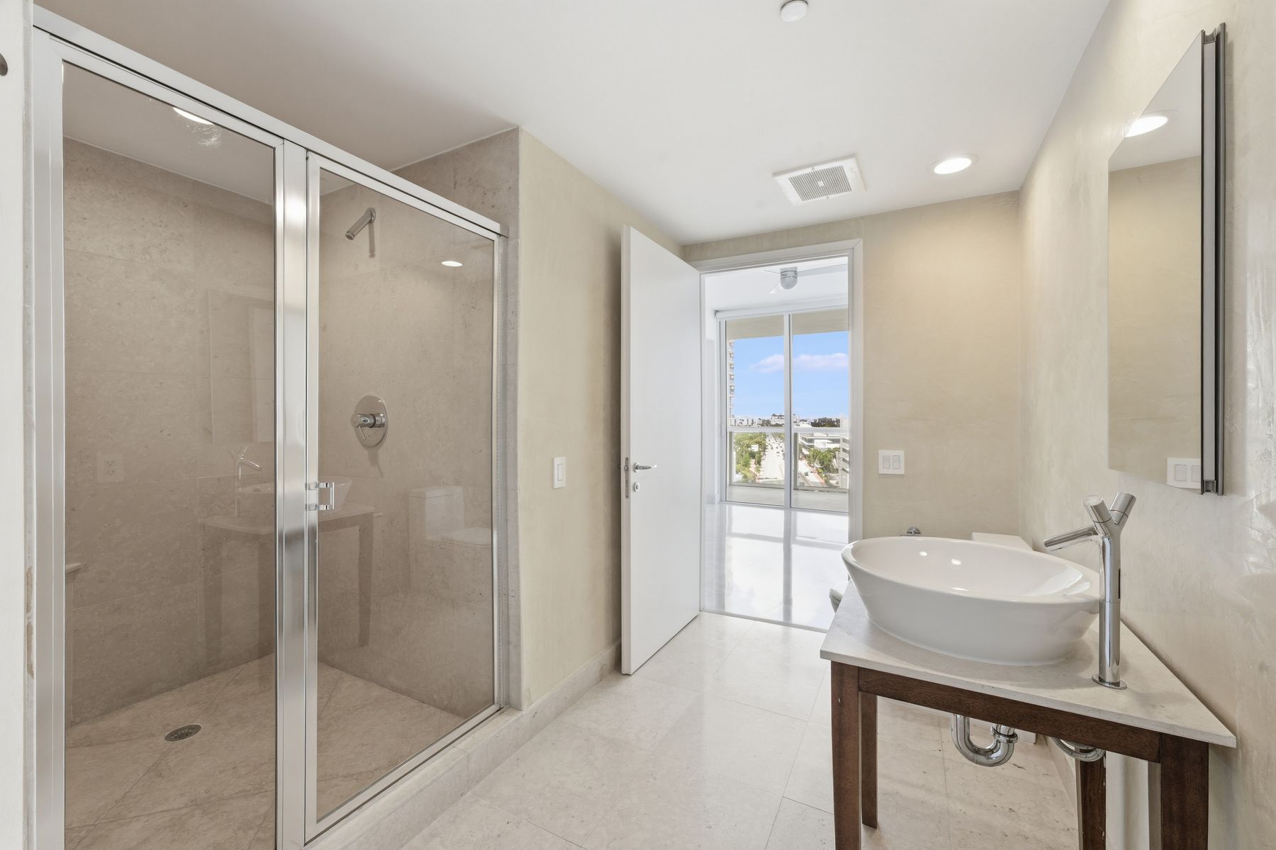  450 Alton Rd, Miami Beach, FL, 33139 - 物件實景