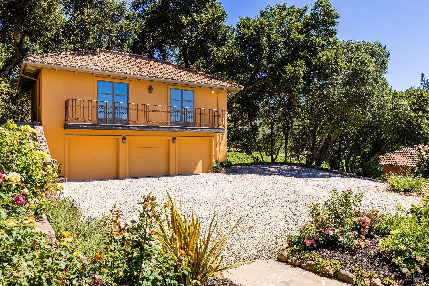 Calistoga, California, 94515, United States, 8 Bedrooms Bedrooms, ,10 BathroomsBathrooms,Residential,For Sale,1940102