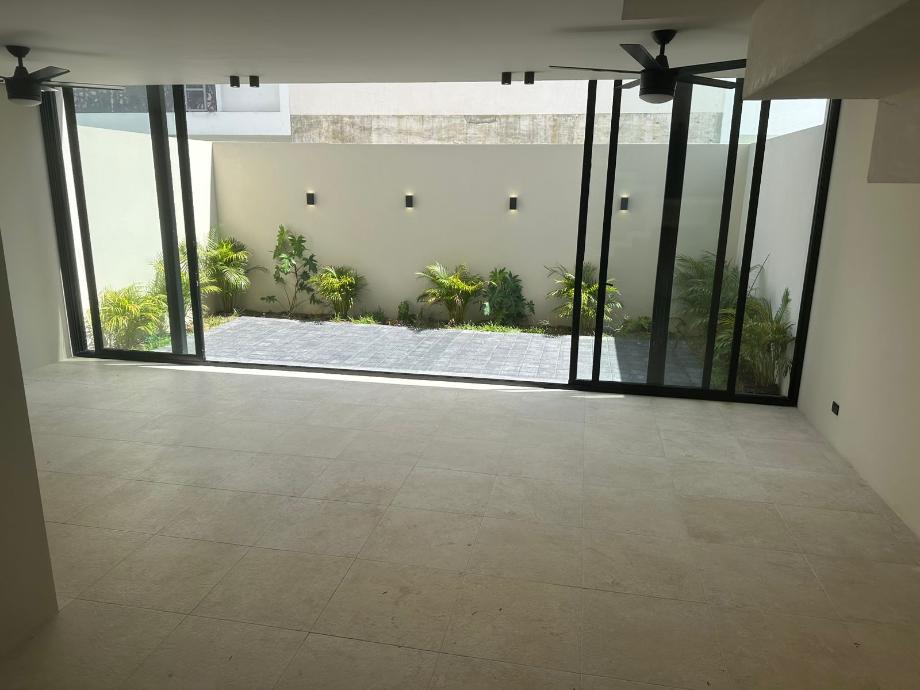Benito Juárez, Quintana Roo, 77500, Mexico, 3 Bedrooms Bedrooms, ,2 BathroomsBathrooms,Residential,For Sale,1827249