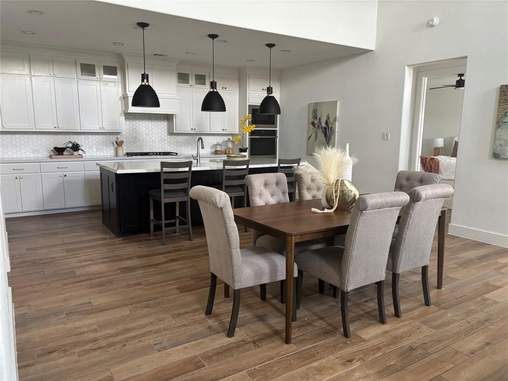 Haslet, Texas, 76052, United States, 5 Bedrooms Bedrooms, ,5 BathroomsBathrooms,Residential,For Sale,1876085