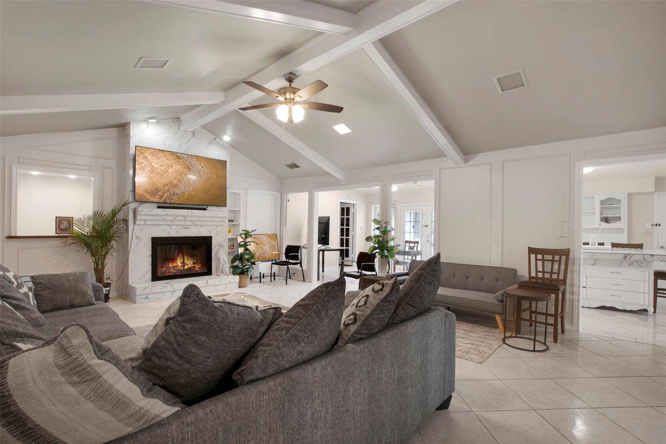 Dallas, Texas, 75243, United States, 5 Bedrooms Bedrooms, ,3 BathroomsBathrooms,Residential,For Sale,1847353
