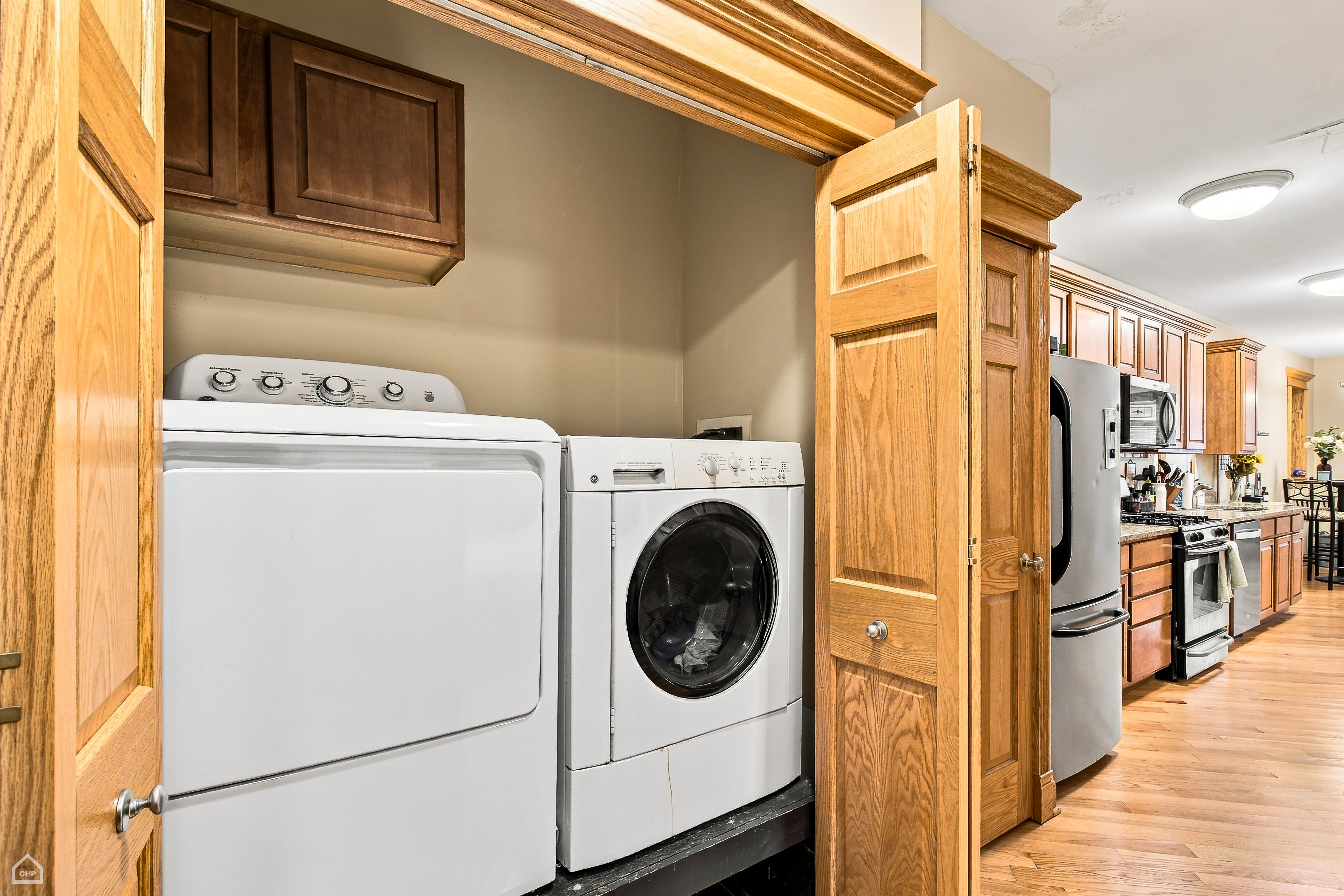  Excellent Opportunity to Own a Classic Chicago Brick Three-Flat - 物件實景