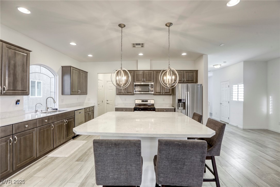 Las Vegas, Nevada, 89139, United States, 4 Bedrooms Bedrooms, ,3 BathroomsBathrooms,Residential,For Sale,1908480