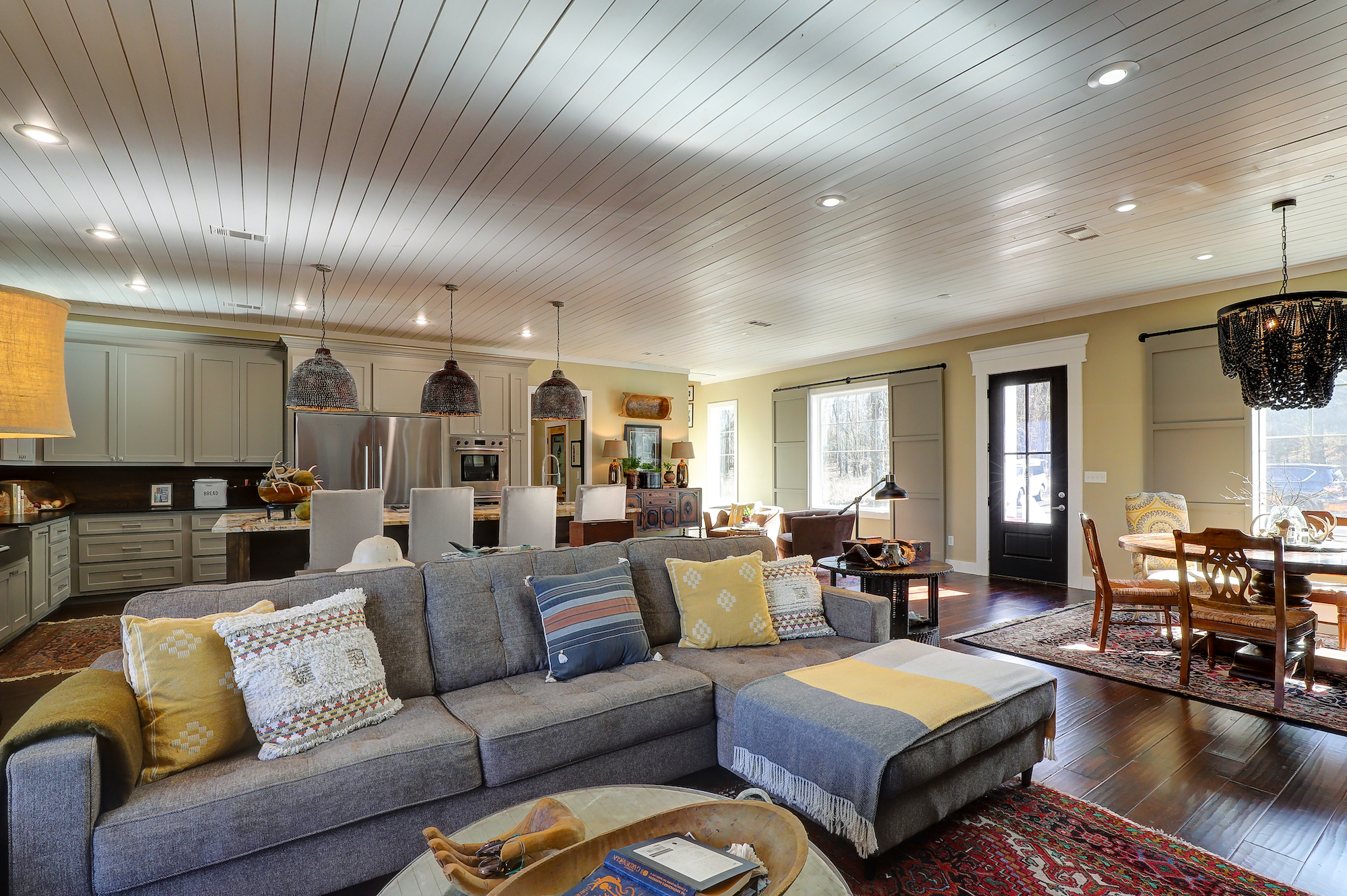 Glenwood, Arkansas, 71943, United States, 4 Bedrooms Bedrooms, ,6 BathroomsBathrooms,Residential,For Sale,1983549