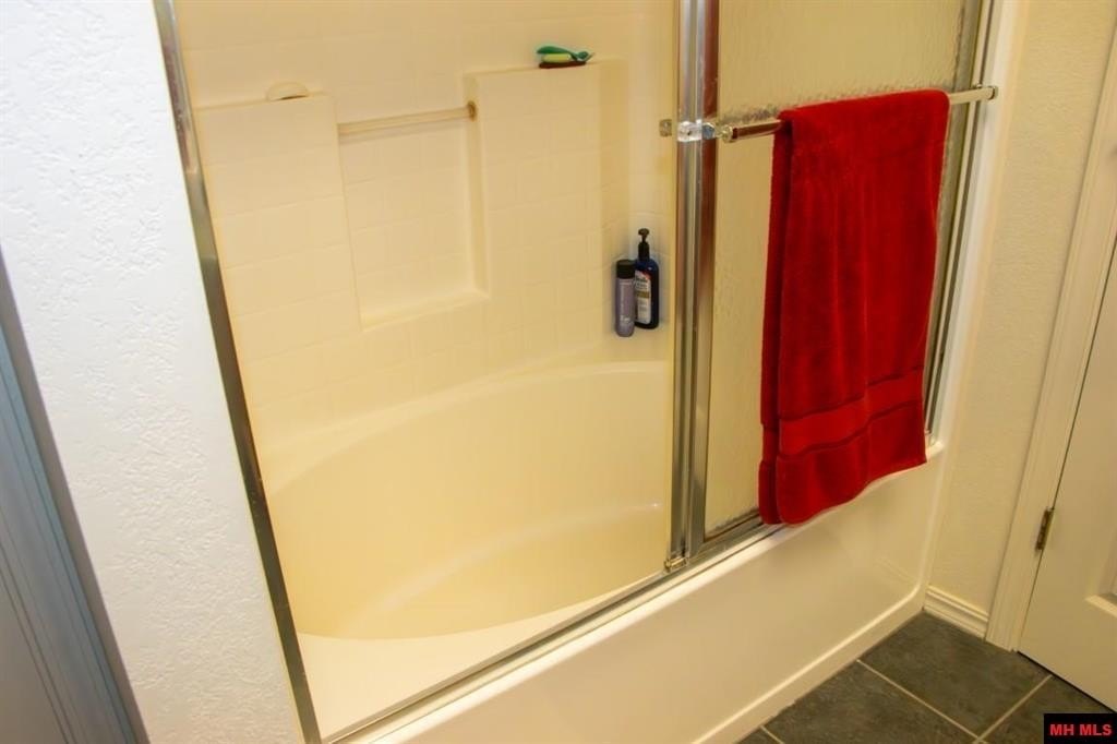 Mountain Home, Arkansas, 72653, United States, 1 Bedroom Bedrooms, ,1 BathroomBathrooms,Residential,For Sale,1974549