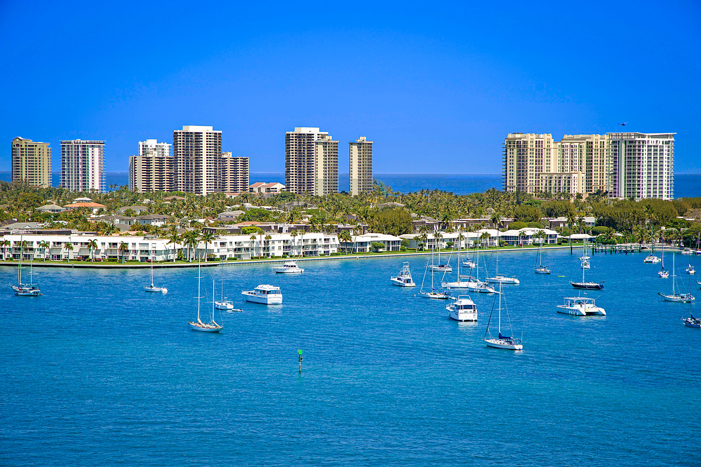  2640 Lake Shore Drive, Riviera Beach, FL, 33404 - 物件實景