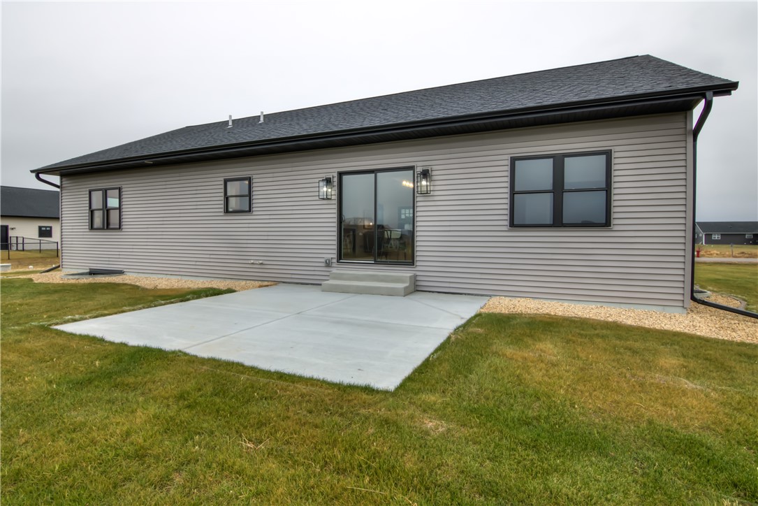 Chippewa Falls, Wisconsin, 54729, United States, 5 Bedrooms Bedrooms, ,3 BathroomsBathrooms,Residential,For Sale,1979363