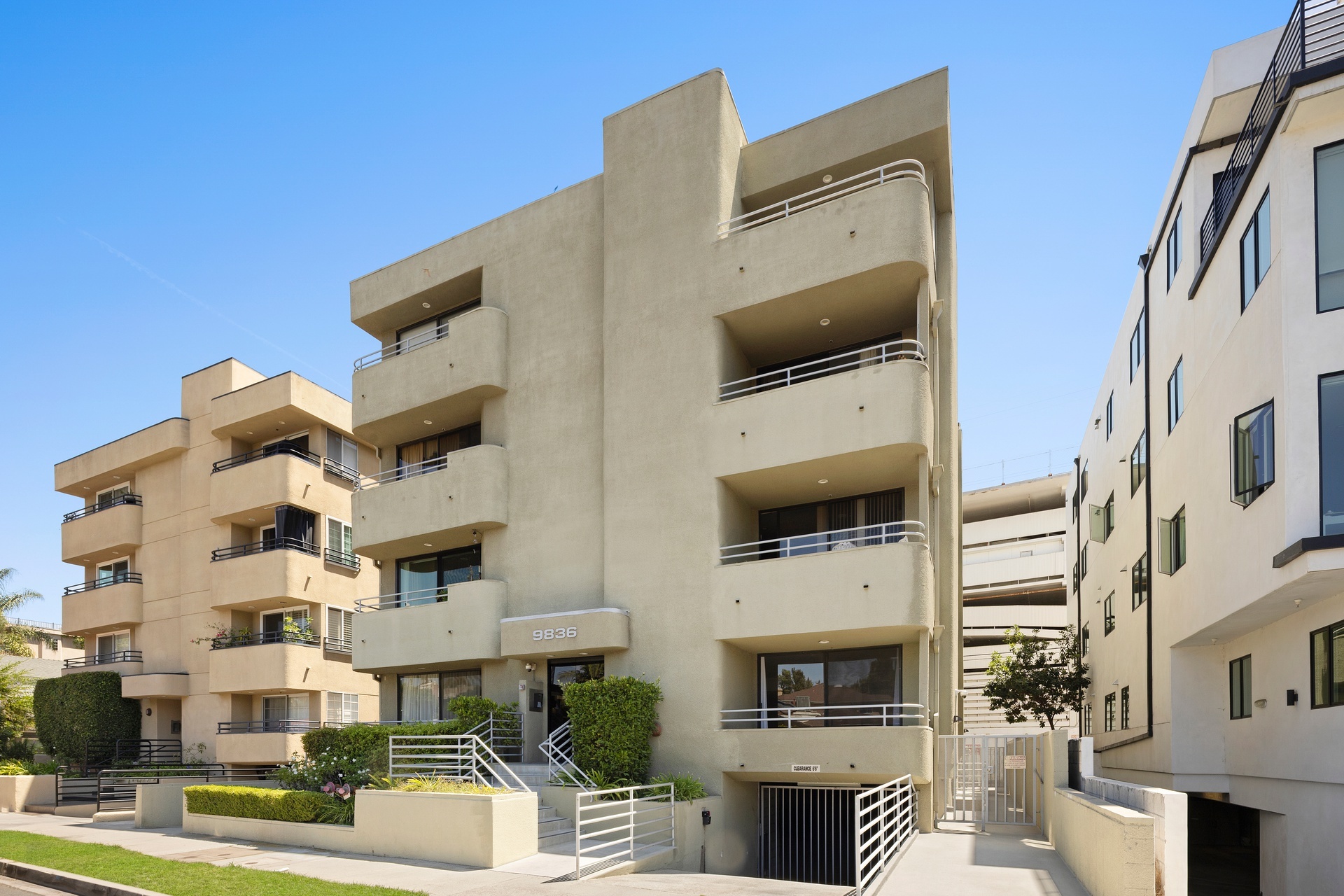  9836 Vidor Dr - 物件實景