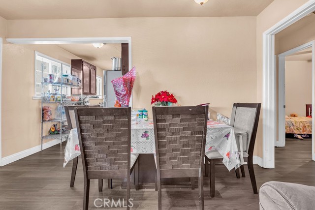 Los Angeles, California, 90044, United States, 4 Bedrooms Bedrooms, ,Residential,For Sale,2040182