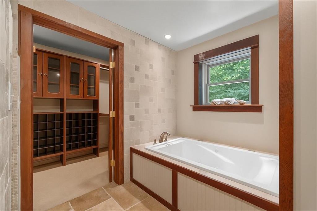 Sandy Springs, Georgia, 30342, United States, 4 Bedrooms Bedrooms, ,3 BathroomsBathrooms,Residential,For Sale,1912192