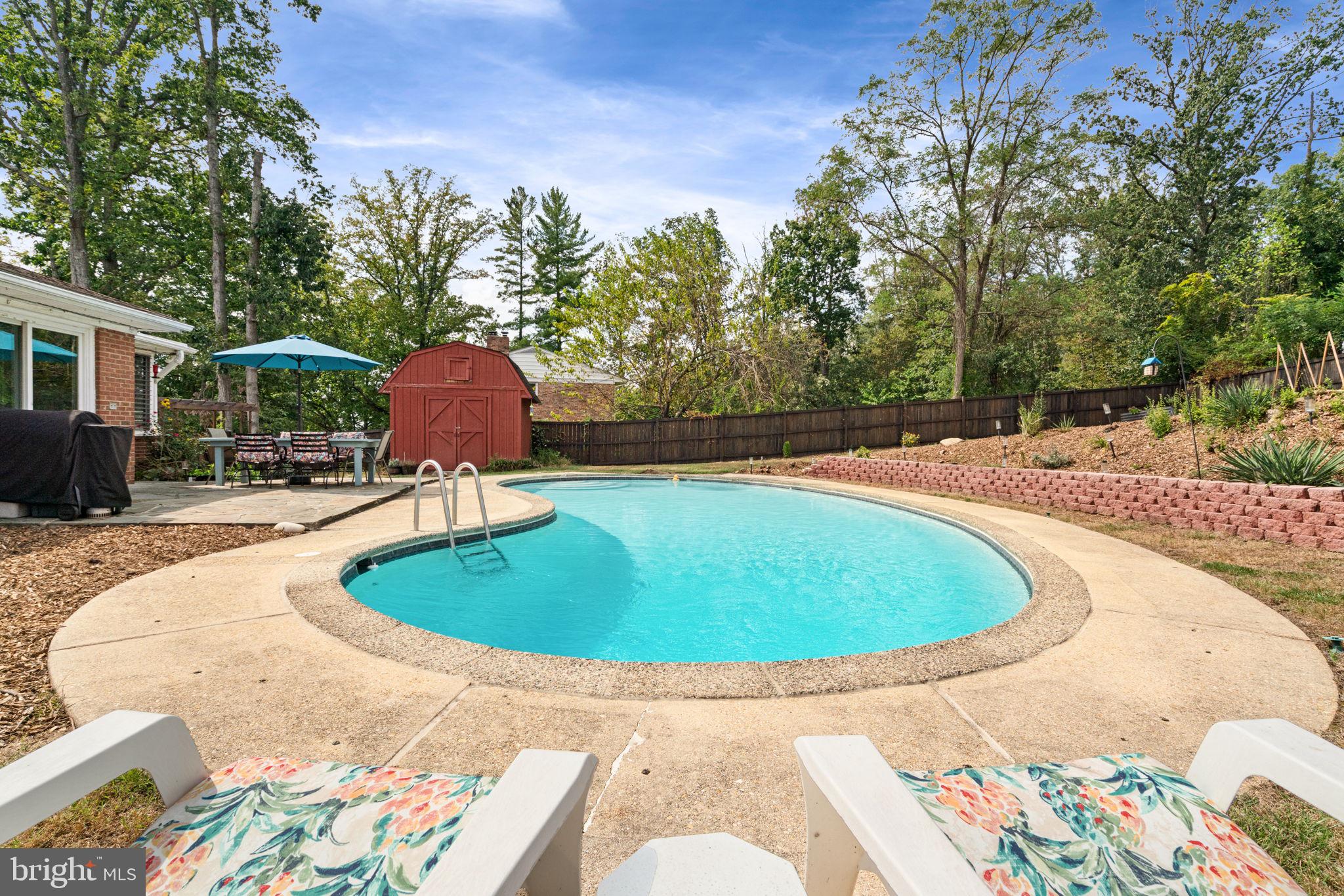 Lorton, Virginia, 22079, United States, 4 Bedrooms Bedrooms, ,3 BathroomsBathrooms,Residential,For Sale,1974671