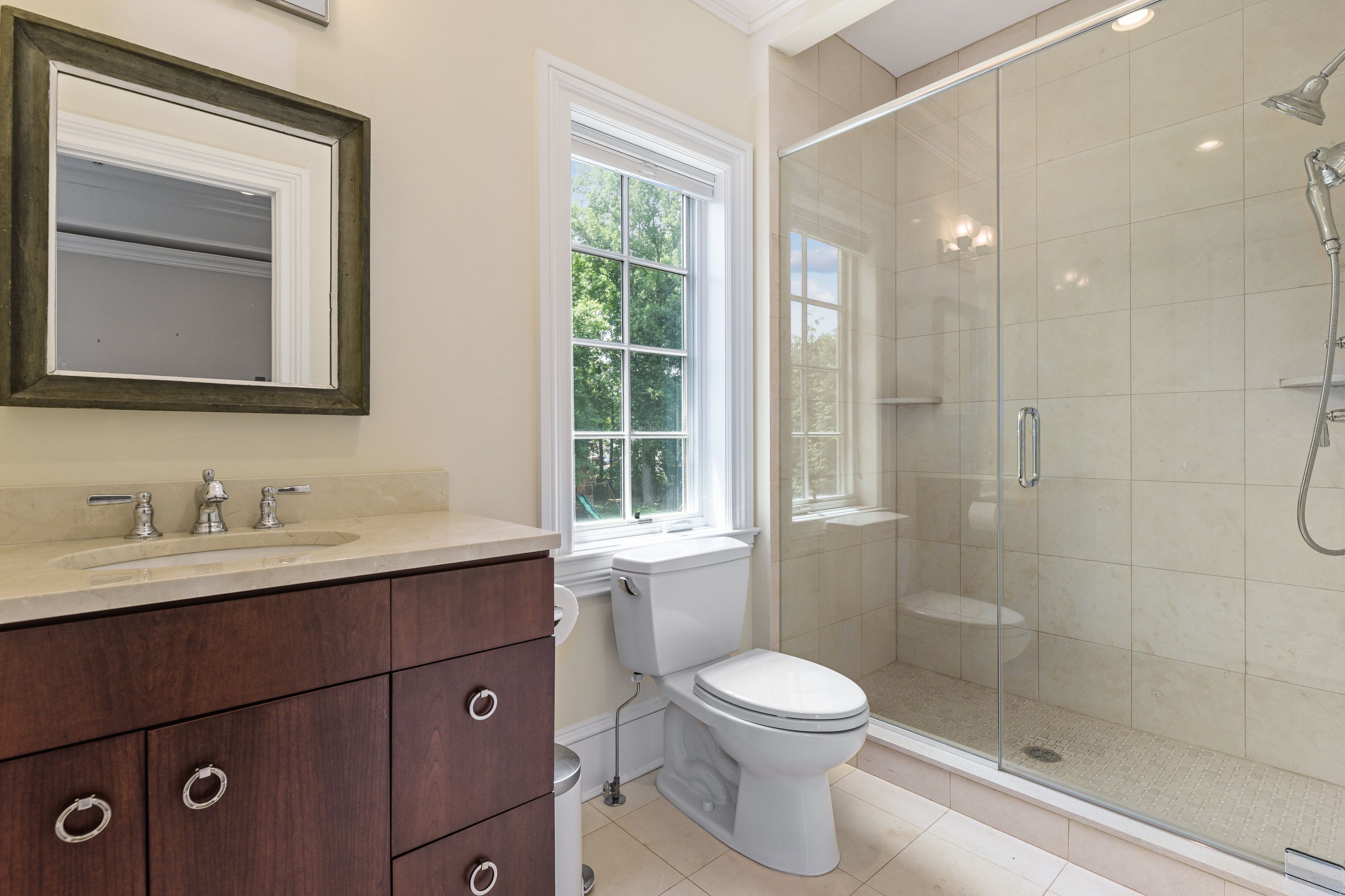  124 Essex Drive, Tenafly, NJ 07670 - 物件實景