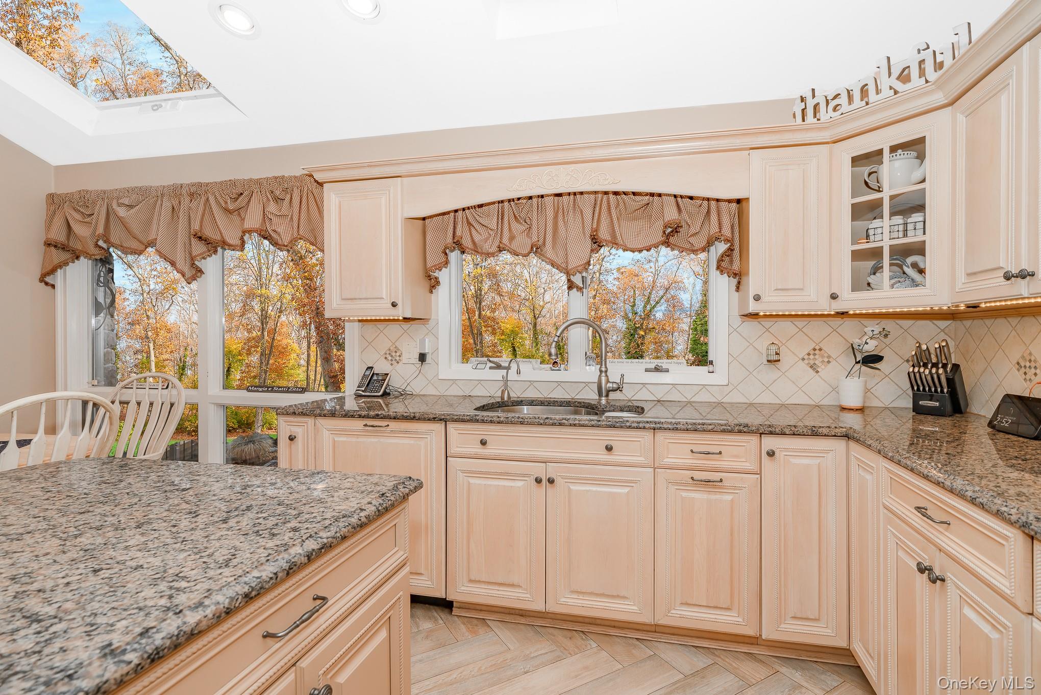 Smithtown, New York, 11787, United States, 5 Bedrooms Bedrooms, ,3 BathroomsBathrooms,Residential,For Sale,2001022