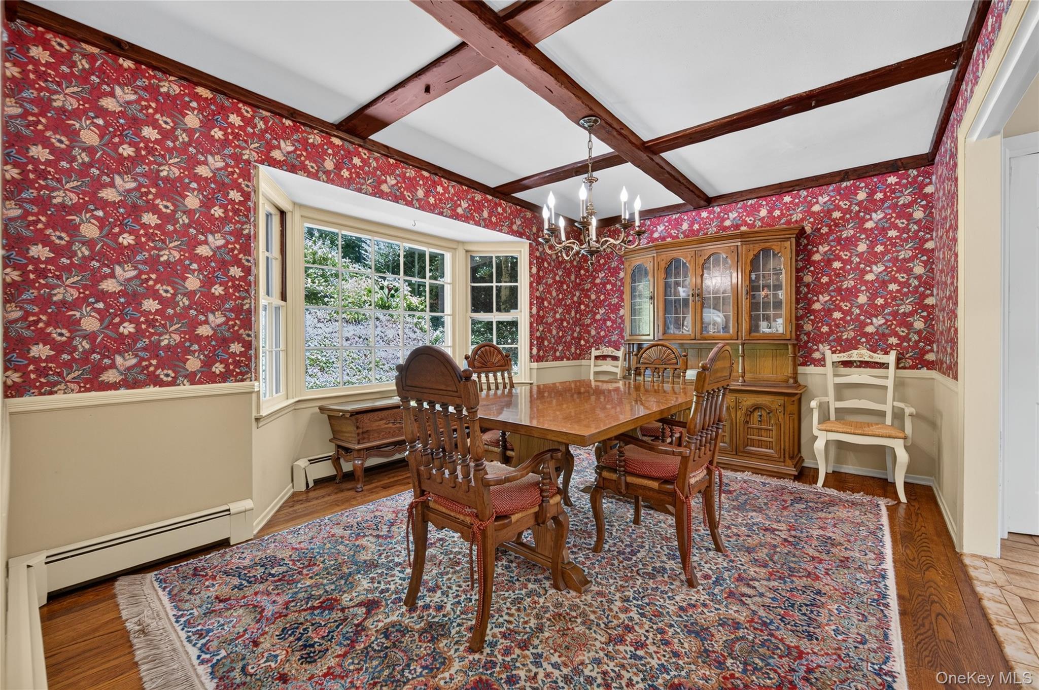  325 Birch Hill Road, Locust Valley, NY, 11560 - 物件實景