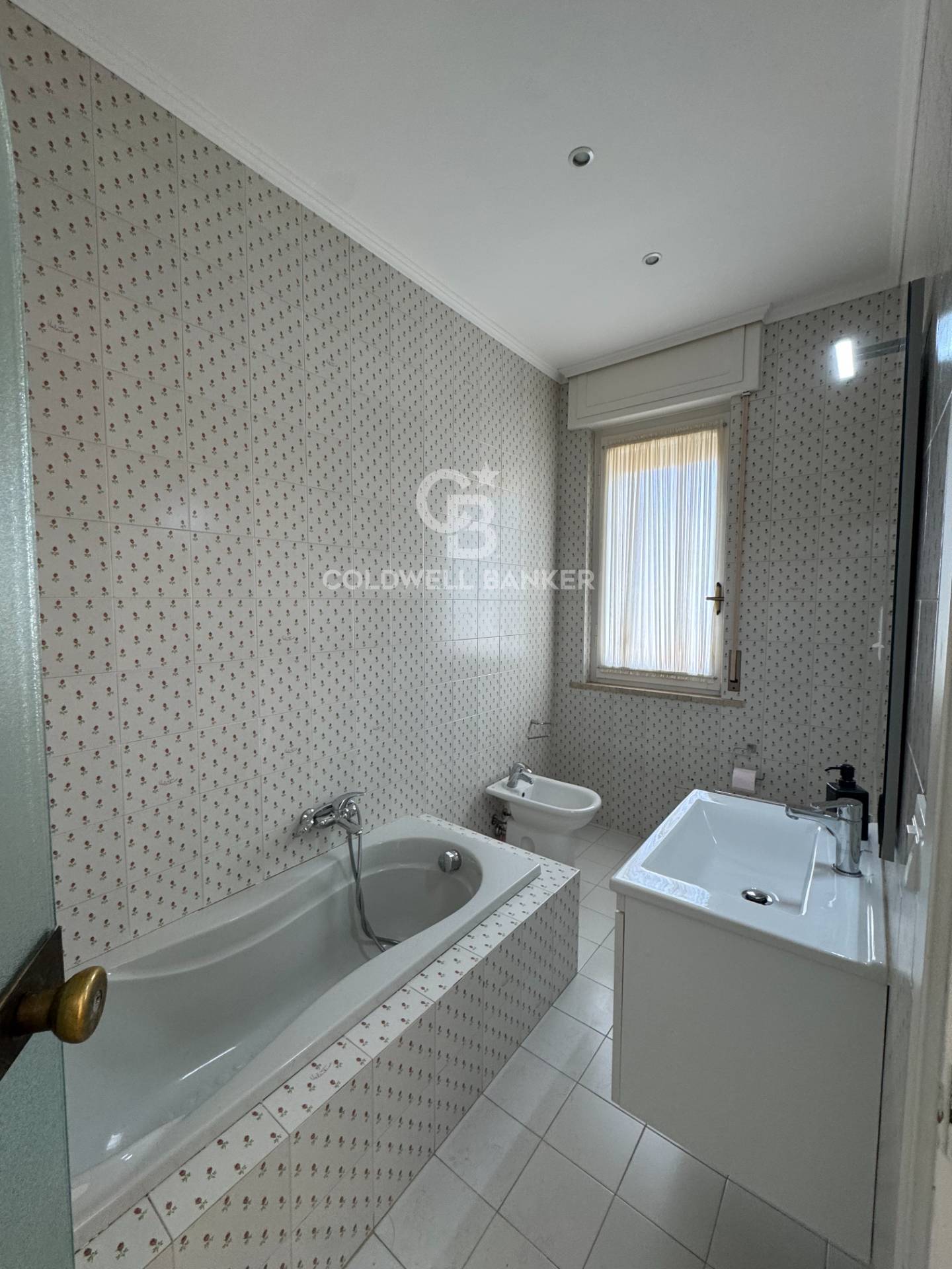 Ospedaletti, Imperia, 18014, IT, 3 Bedrooms Bedrooms, ,2 BathroomsBathrooms,Residential,For Sale,1796832