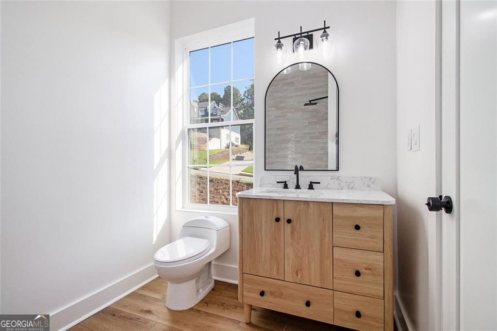 Dawsonville, Georgia, 30534, United States, 5 Bedrooms Bedrooms, ,7 BathroomsBathrooms,Residential,For Sale,1952234