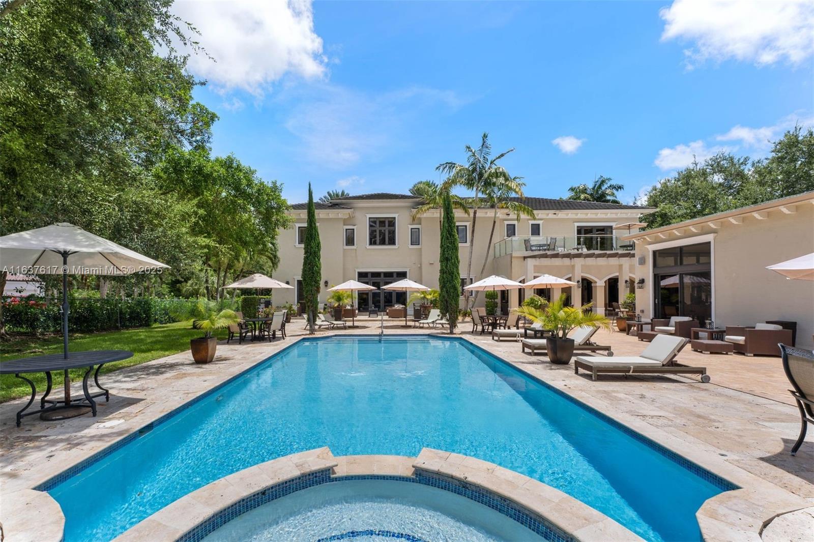 Pinecrest, Florida, 33156, United States, 7 Bedrooms Bedrooms, ,8 BathroomsBathrooms,Residential,For Sale,1989017