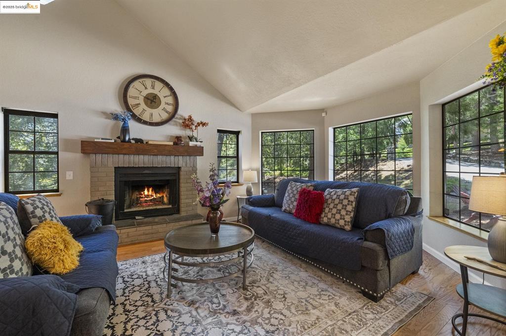 Twain Harte, California, 95383, United States, 5 Bedrooms Bedrooms, ,4 BathroomsBathrooms,Residential,For Sale,1791709