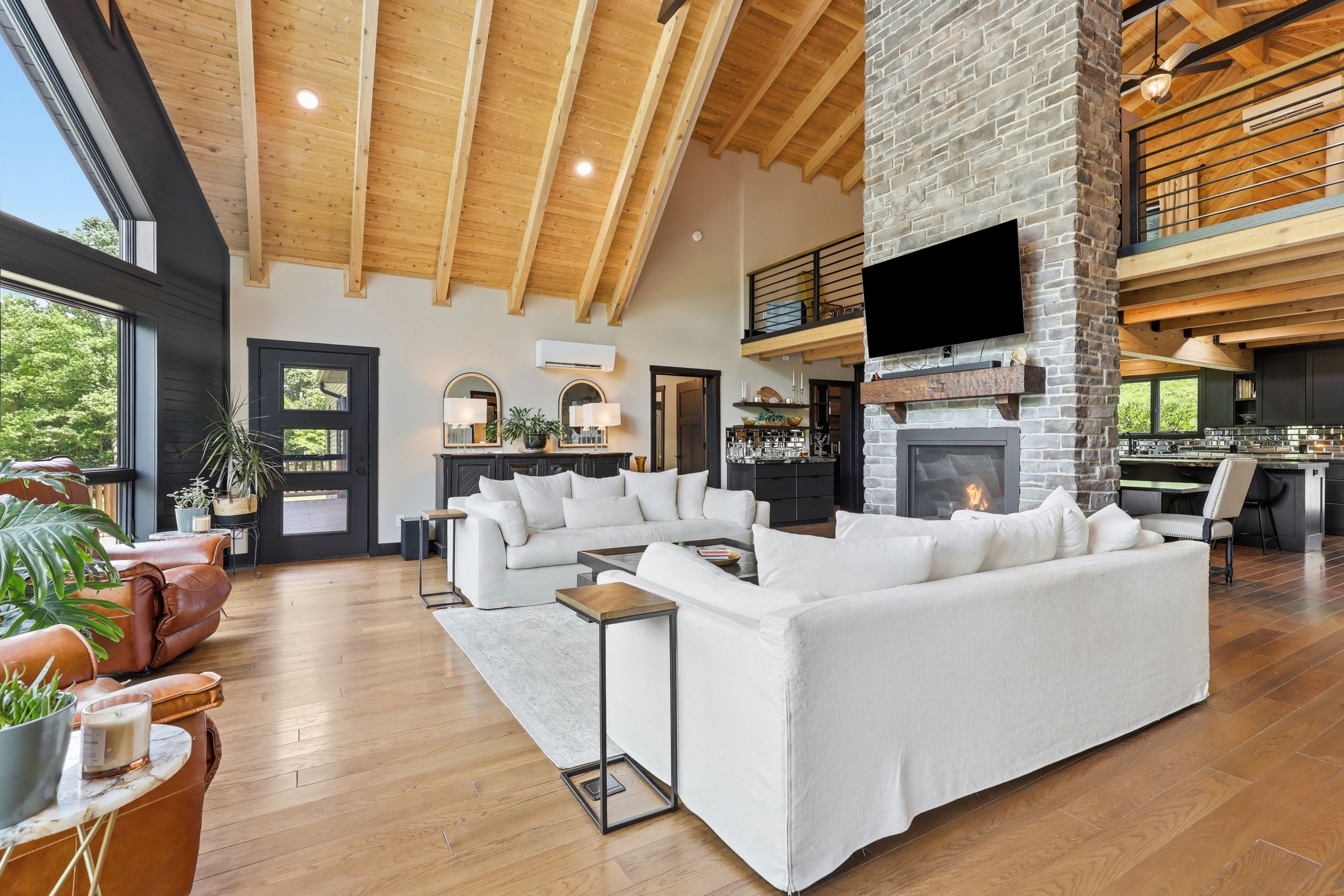  1050 Wattersonville Road, Allegheny Riverfront - 物件實景