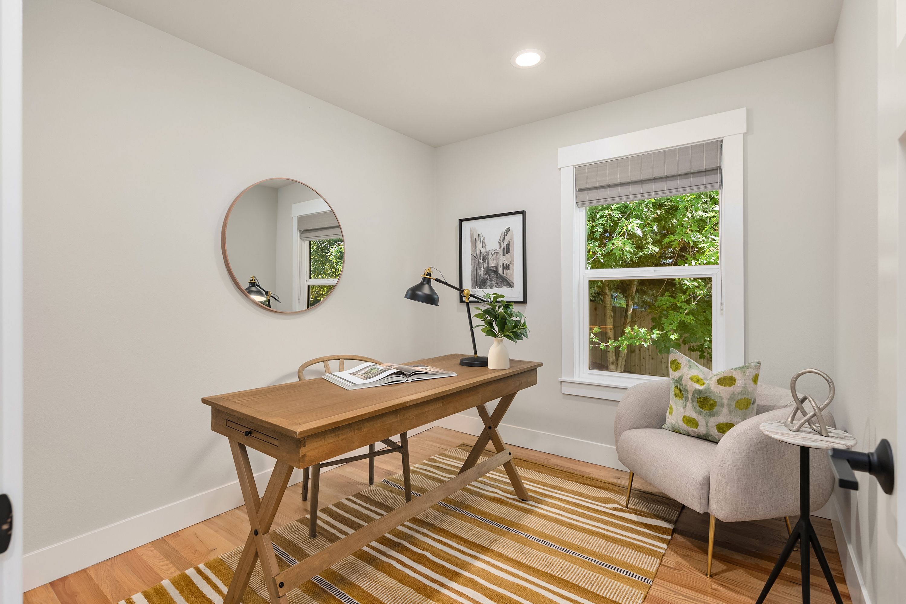  689 Pierce Court Northwest, Bainbridge Island, WA 98110 - 物件實景
