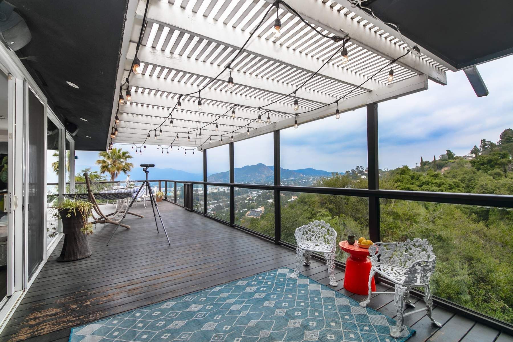  3200 Wrightwood Dr - 物件實景