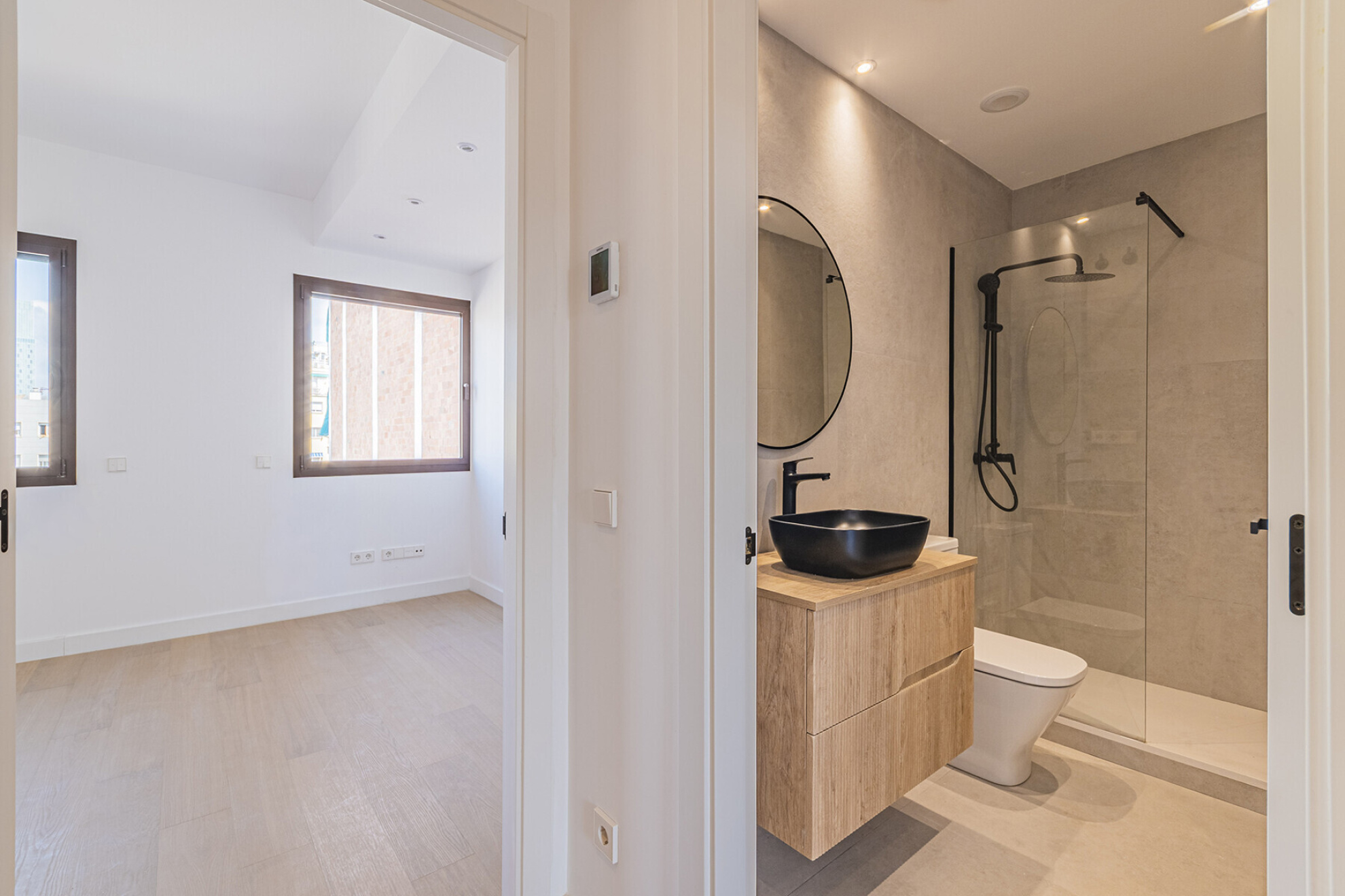  Newly constructed duplex penthouse near the beach - 物件實景