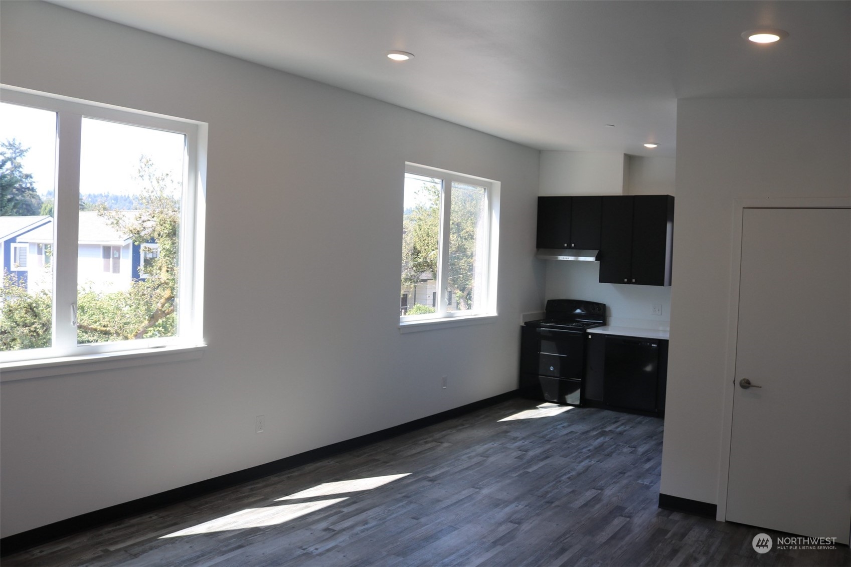 Seattle, Washington, 98108, United States, ,Residential,For Sale,1824067