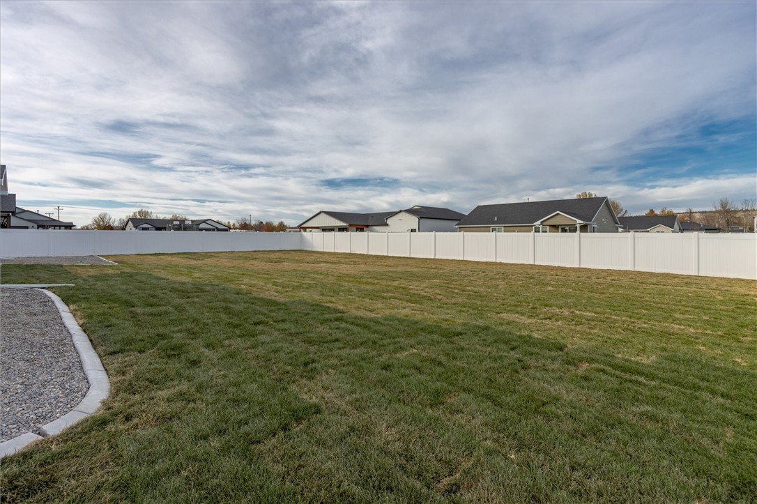 Billings, Montana, 59106, United States, 4 Bedrooms Bedrooms, ,3 BathroomsBathrooms,Residential,For Sale,1982622