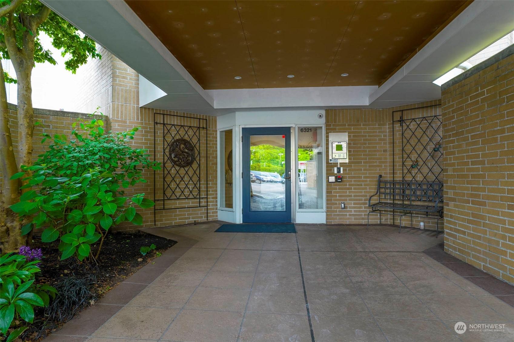 6321 Seaview Ave NW 21, Seattle, Washington, 98107, United States, 2 Bedrooms Bedrooms, ,3 BathroomsBathrooms,Residential,For Sale,6321 Seaview Ave NW 21,1628424
