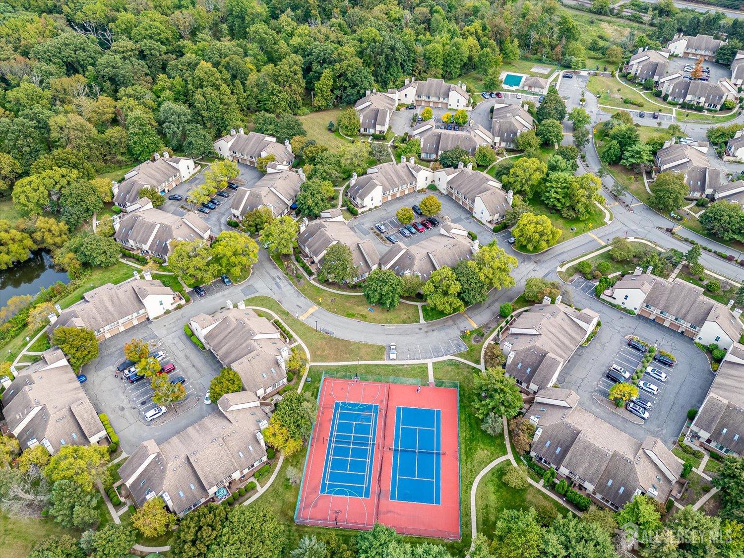 Edison, New Jersey, 08820, United States, 2 Bedrooms Bedrooms, ,3 BathroomsBathrooms,Residential,For Sale,1991890