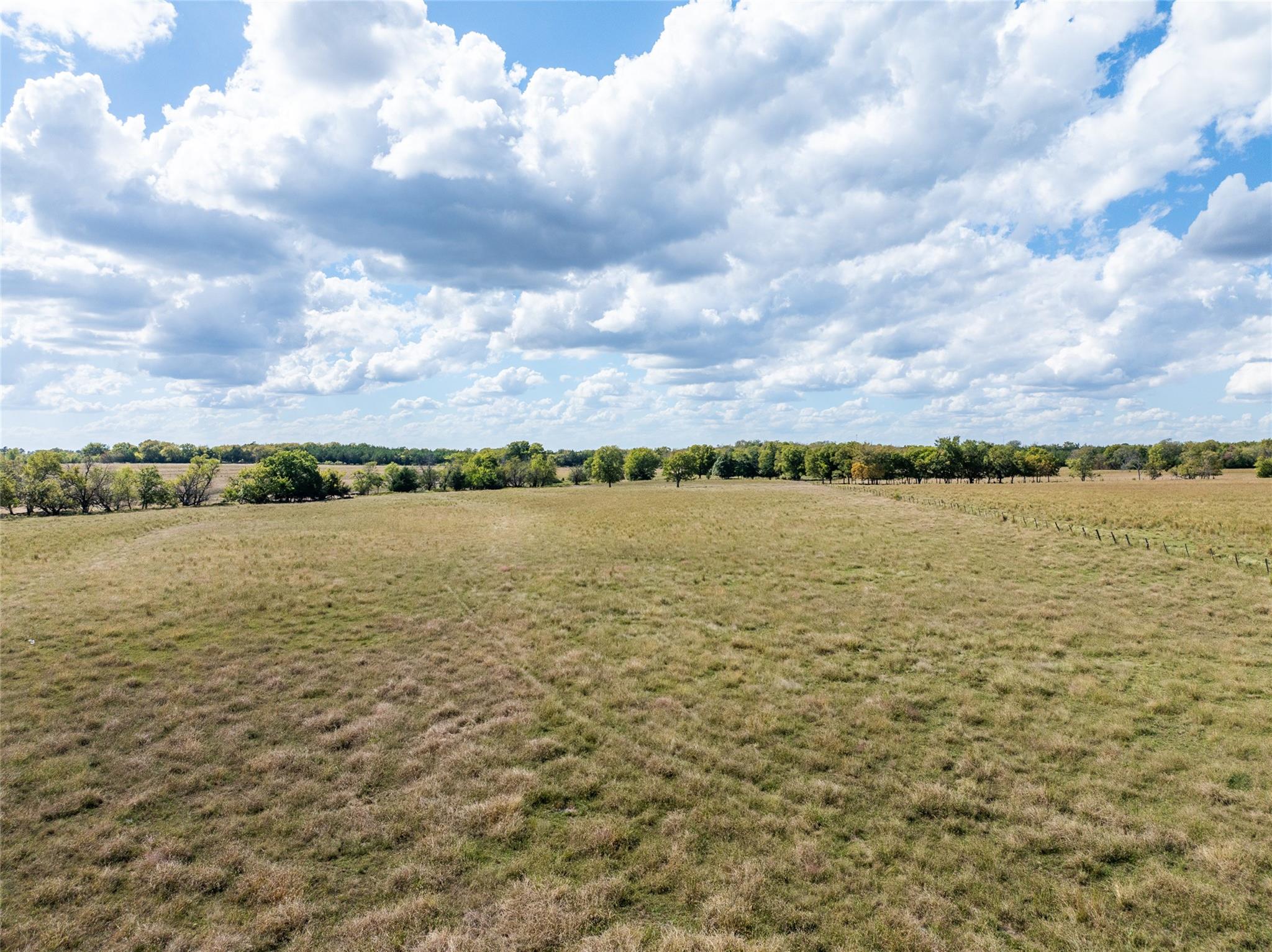 Blossom, Texas, 75416, United States, ,Residential,For Sale,1977937