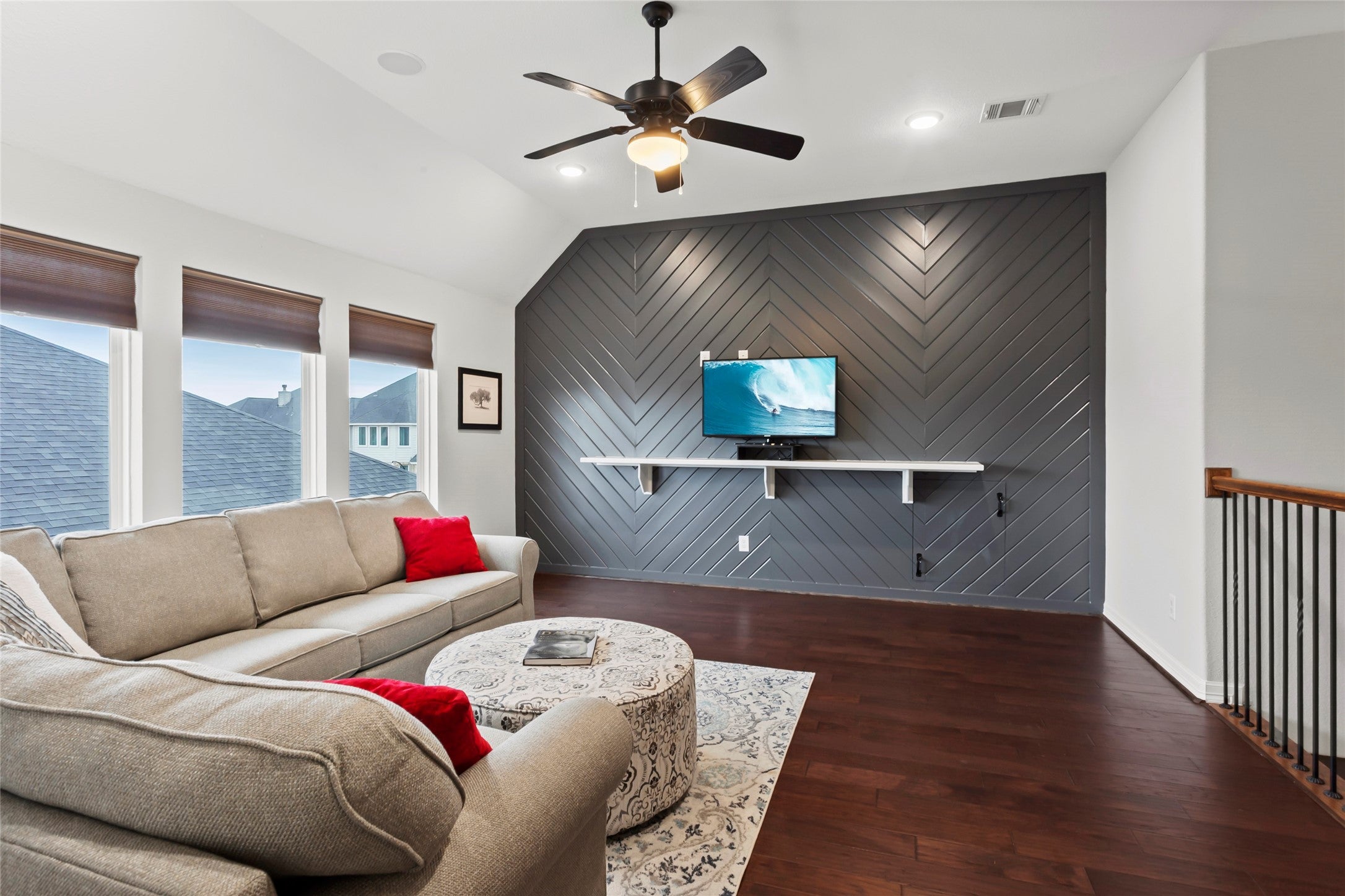 Rosenberg, Texas, 77469, United States, 4 Bedrooms Bedrooms, ,5 BathroomsBathrooms,Residential,For Sale,2010011