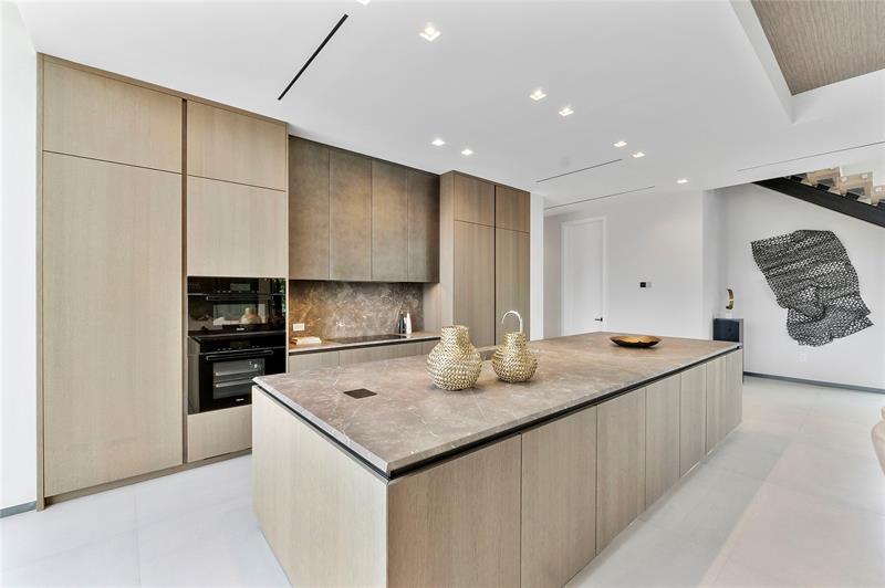 Fort Lauderdale, Florida, 33306, United States, 6 Bedrooms Bedrooms, ,8 BathroomsBathrooms,Residential,For Sale,1958113