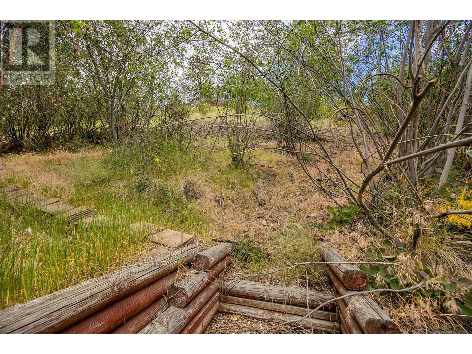 KELOWNA, British Columbia, V1V 1X3, CA, 4 Bedrooms Bedrooms, ,3 BathroomsBathrooms,Residential,For Sale,1876353
