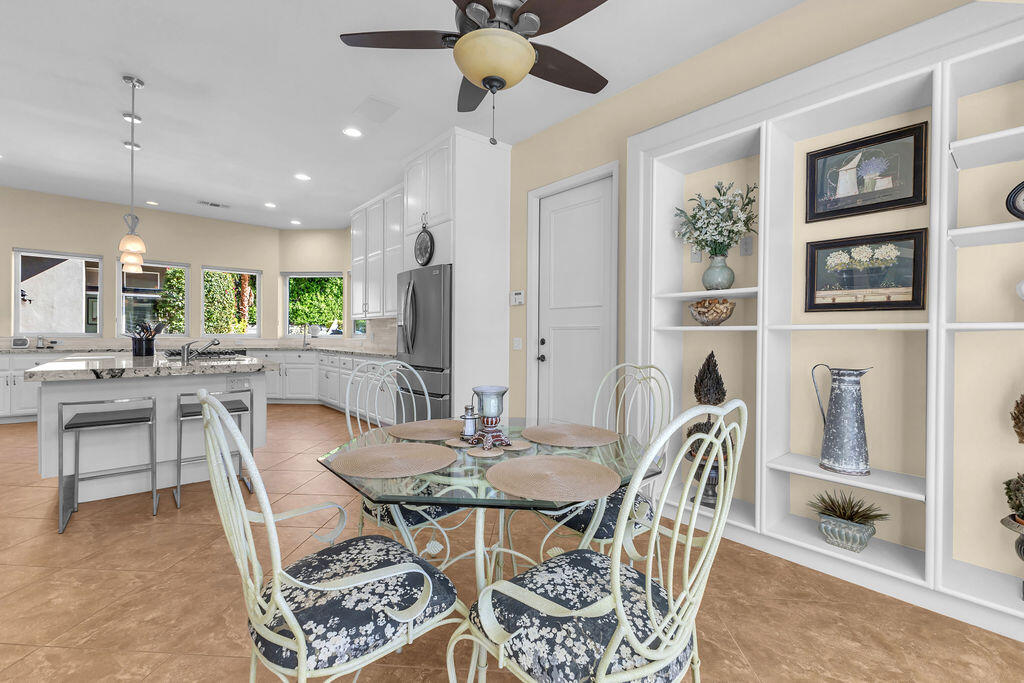 La Quinta, California, 92253, United States, 4 Bedrooms Bedrooms, ,2 BathroomsBathrooms,Residential,For Sale,1987635