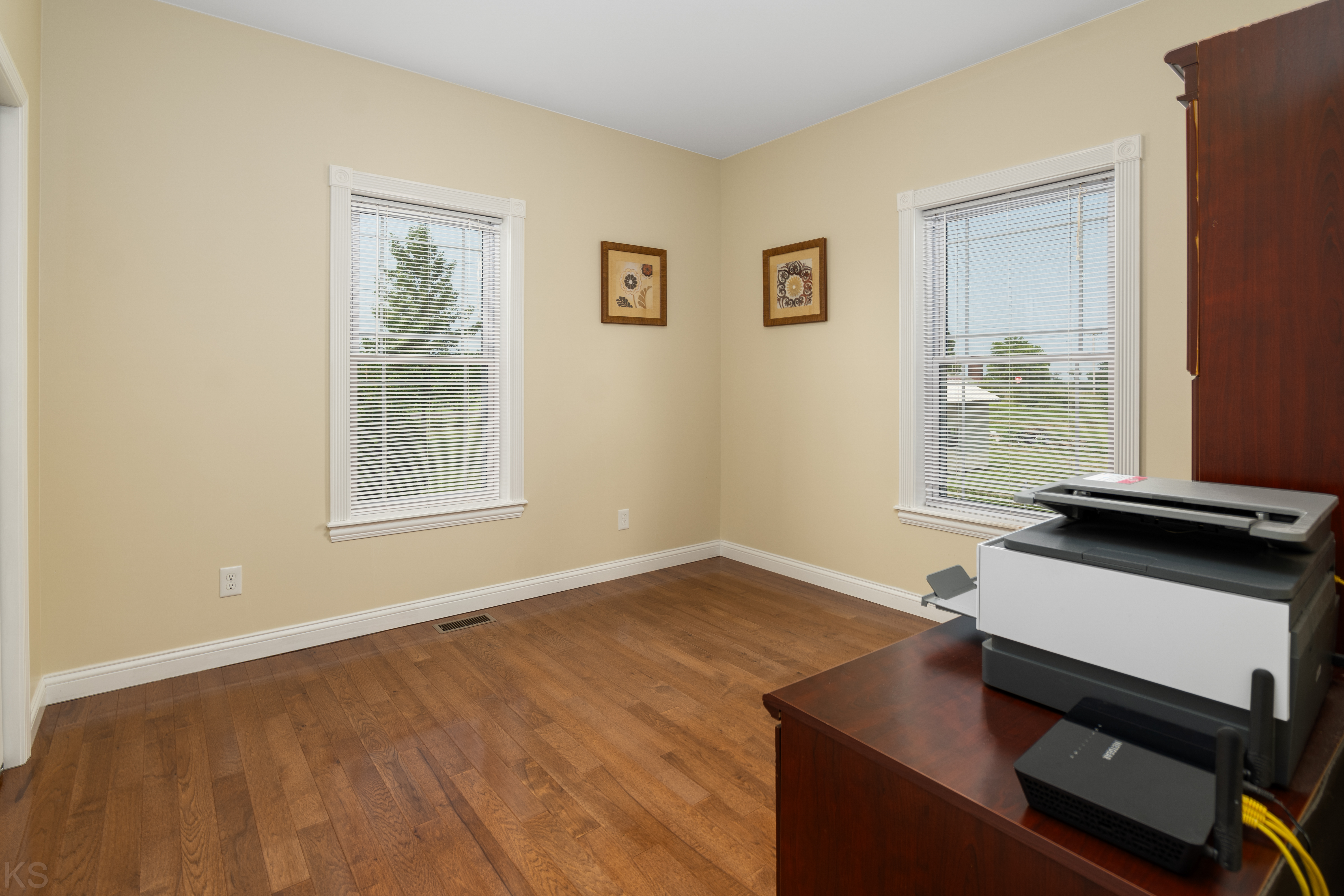 Smithton, Missouri, 65350, United States, 3 Bedrooms Bedrooms, ,2 BathroomsBathrooms,Residential,For Sale,1846874
