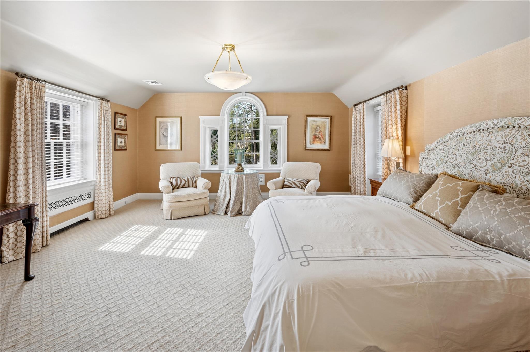 Bronxville, New York, 10708, United States, 5 Bedrooms Bedrooms, ,6 BathroomsBathrooms,Residential,For Sale,1732022