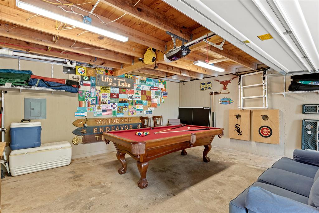 Pottsboro, Texas, 75076, United States, 5 Bedrooms Bedrooms, ,3 BathroomsBathrooms,Residential,For Sale,1794004
