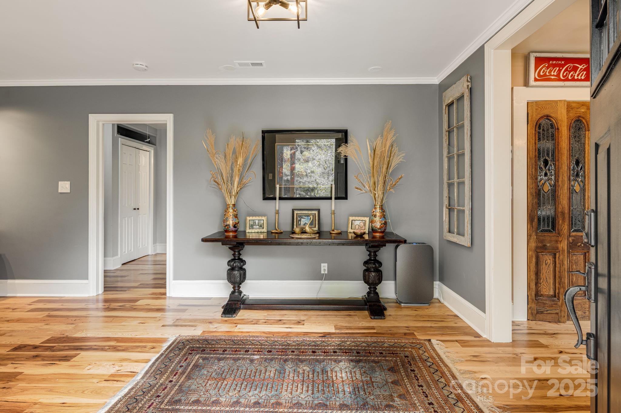 Asheville, North Carolina, 28804, United States, 3 Bedrooms Bedrooms, ,2 BathroomsBathrooms,Residential,For Sale,1916392