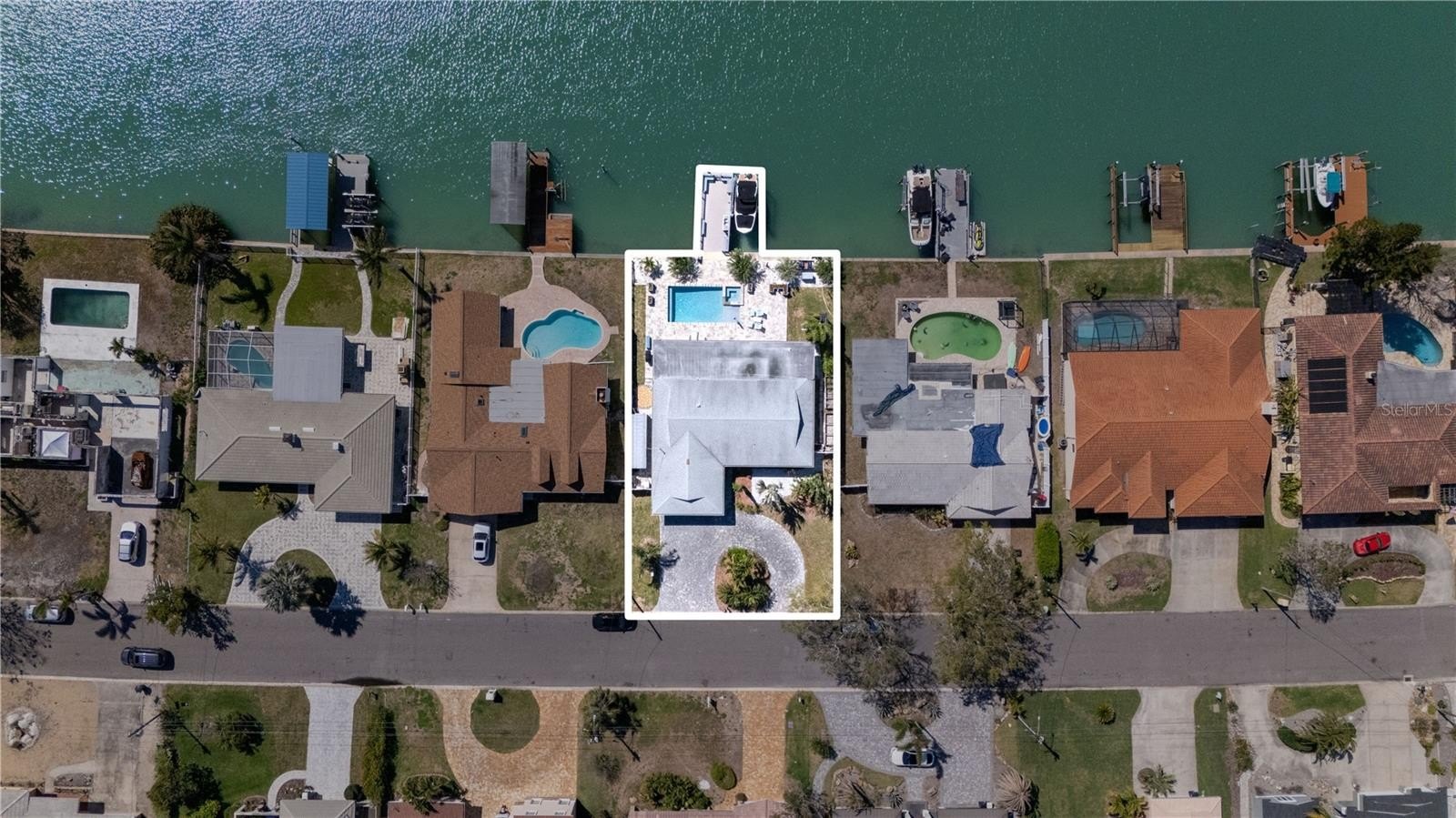 CLEARWATER BEACH, Florida, 33767, United States, 3 Bedrooms Bedrooms, ,3 BathroomsBathrooms,Residential,For Sale,1978209