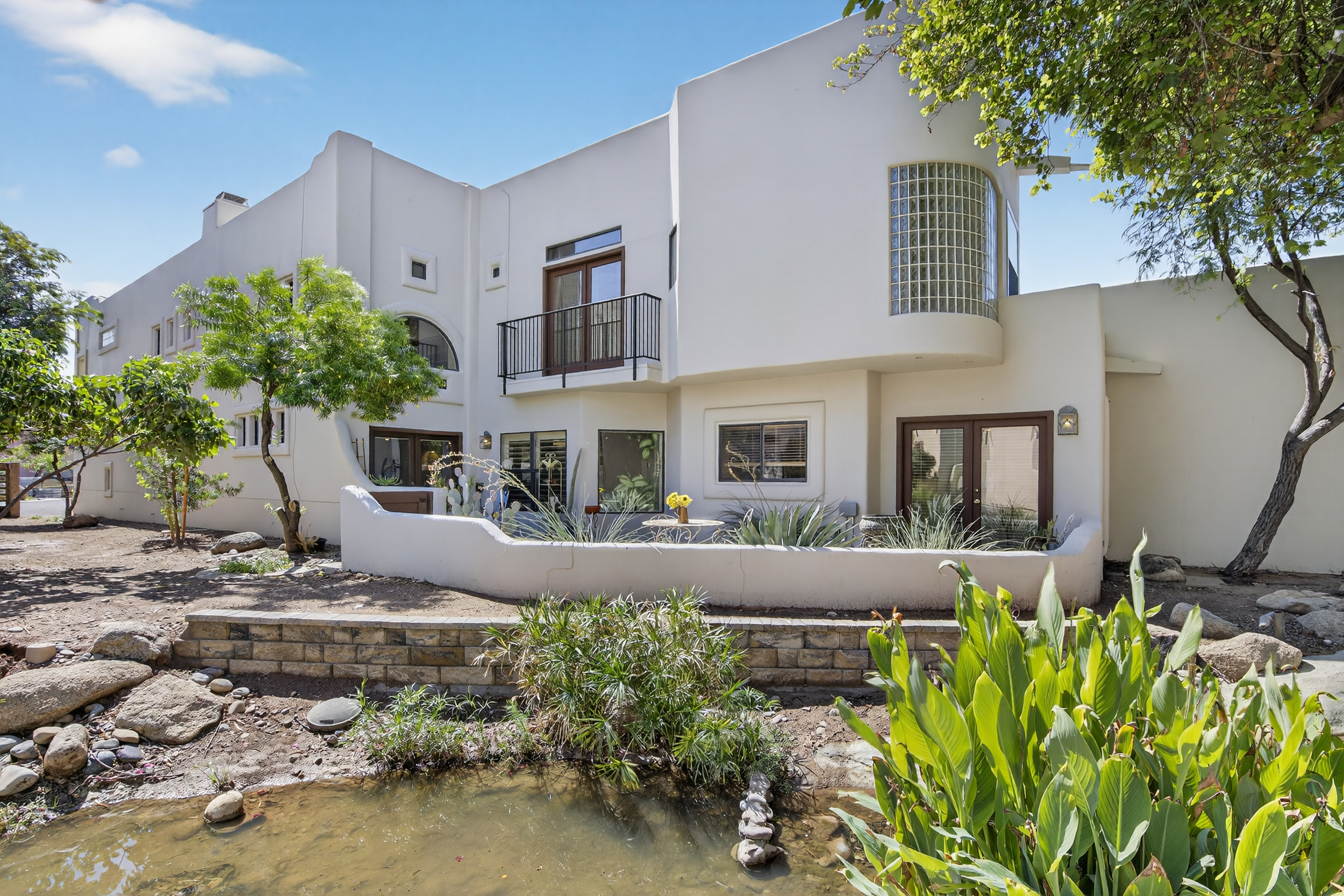 Tempe, Arizona, 85283, United States, 2 Bedrooms Bedrooms, ,Residential,For Sale,1966872