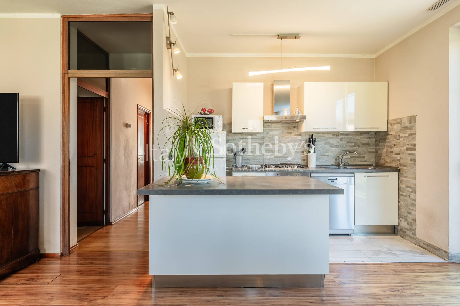  Villa with dépendance and swimming pool in Barga - 物件實景