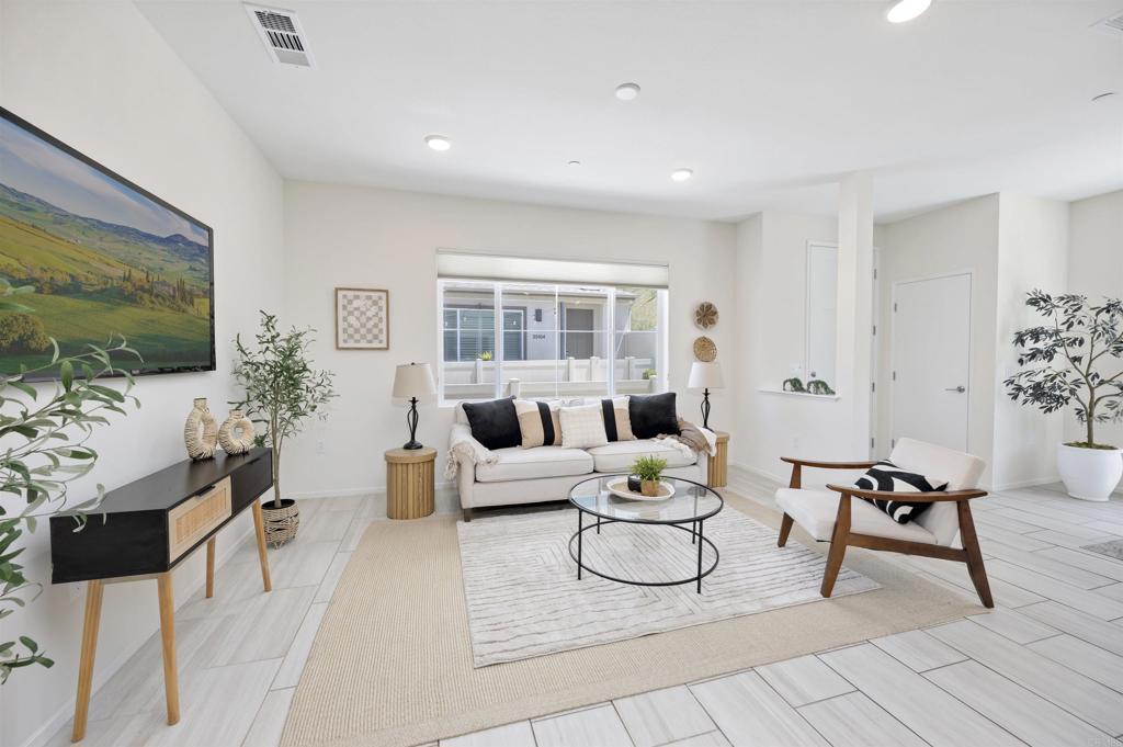 Fallbrook, California, 92028, United States, 4 Bedrooms Bedrooms, ,3 BathroomsBathrooms,Residential,For Sale,1983732