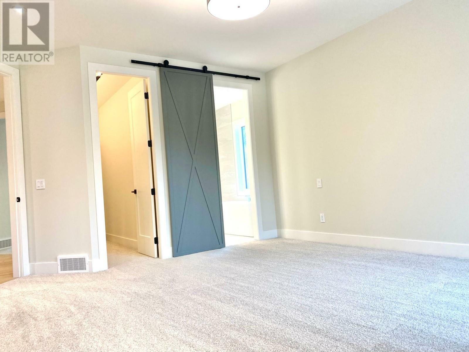 GRAND FORKS, British Columbia, V0H 1H0, CA, 4 Bedrooms Bedrooms, ,4 BathroomsBathrooms,Residential,For Sale,1837825