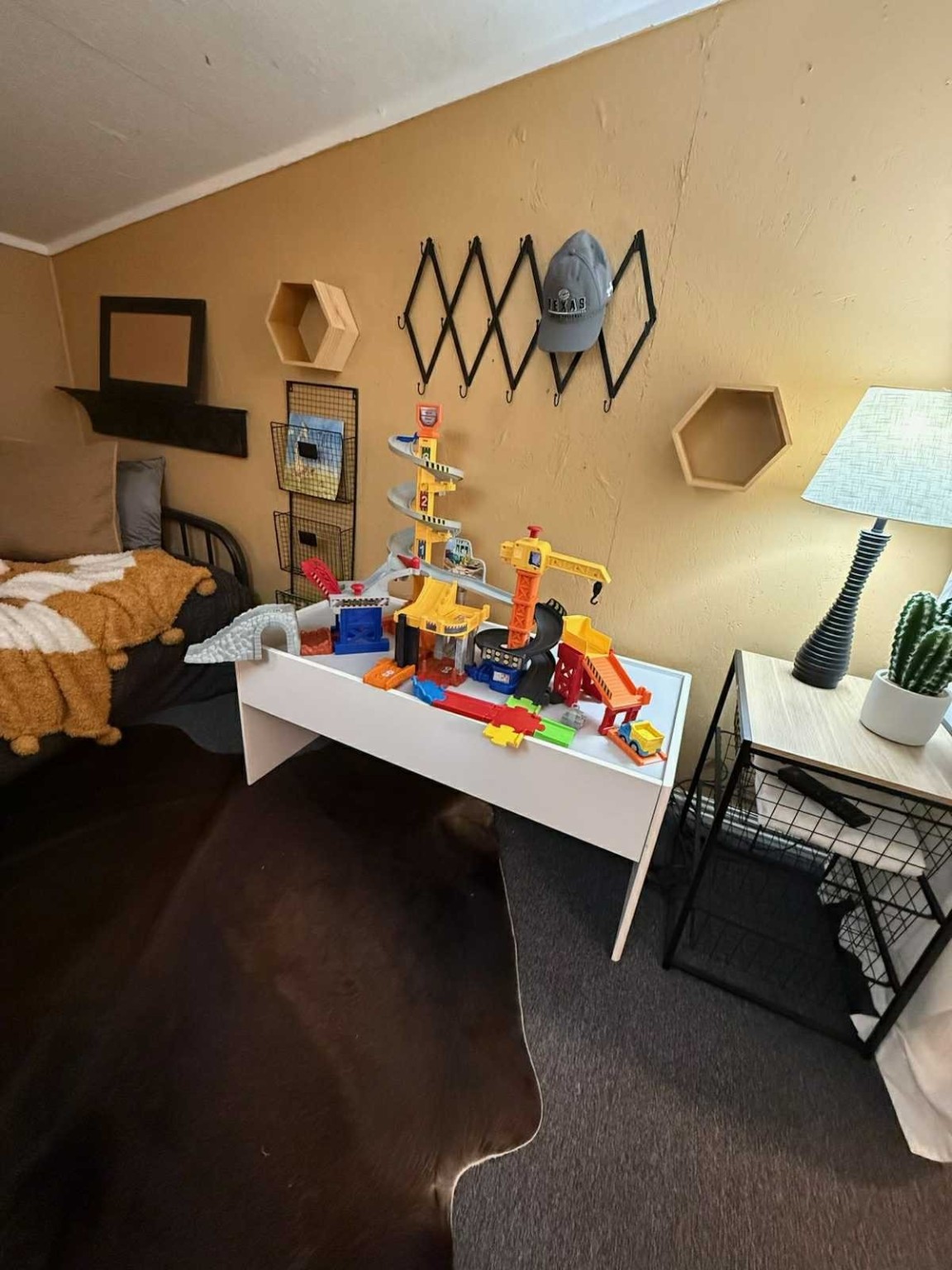 Farmersville, Texas, 75442, United States, 1 Bedroom Bedrooms, ,2 BathroomsBathrooms,Residential,For Sale,1901642
