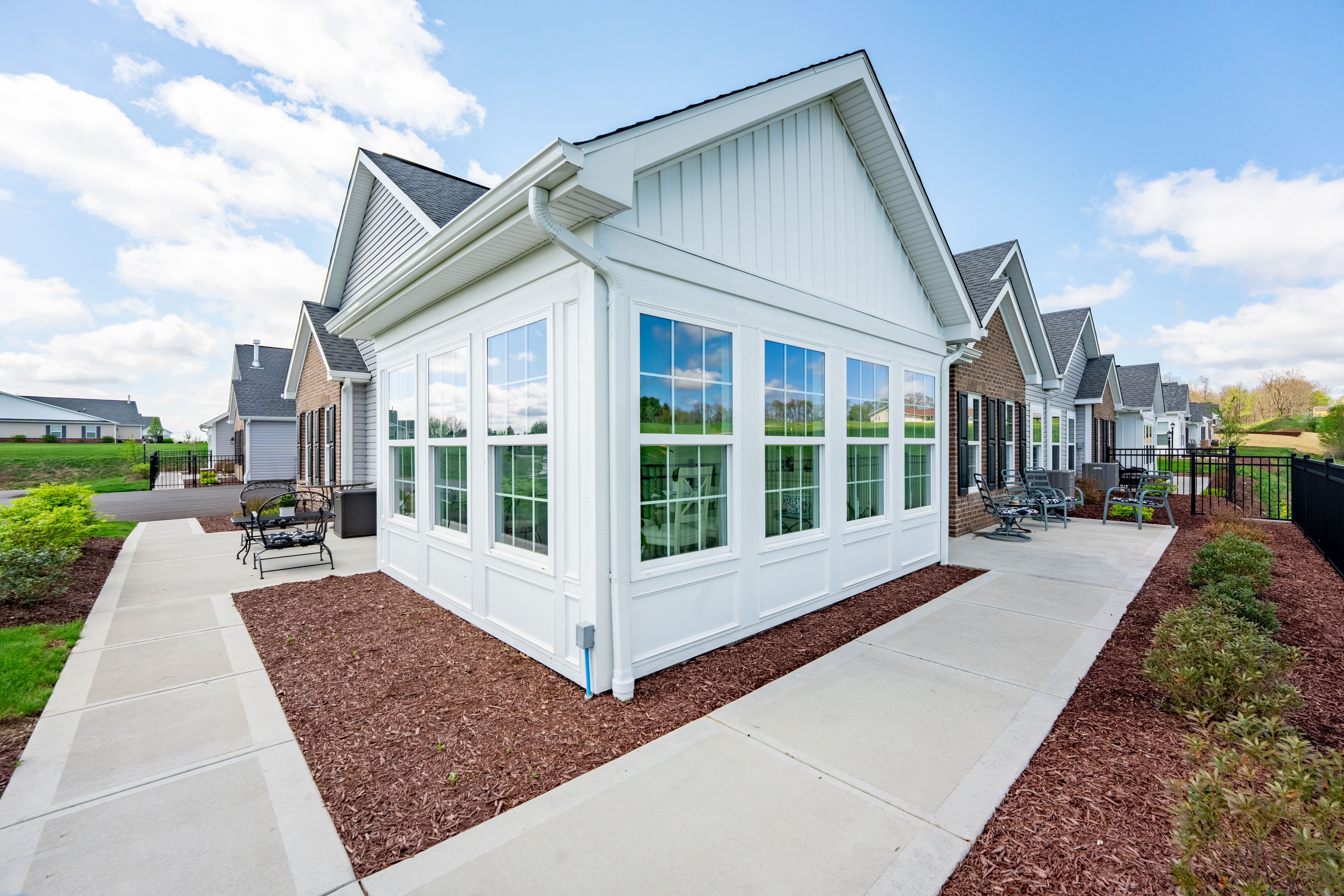  2003 South Links Avenue - 物件實景