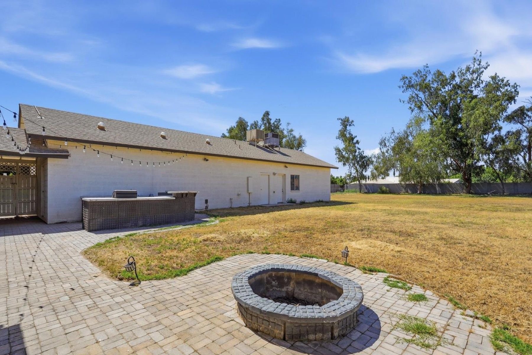  2266 E Willis Rd  Gilbert, AZ - 物件實景