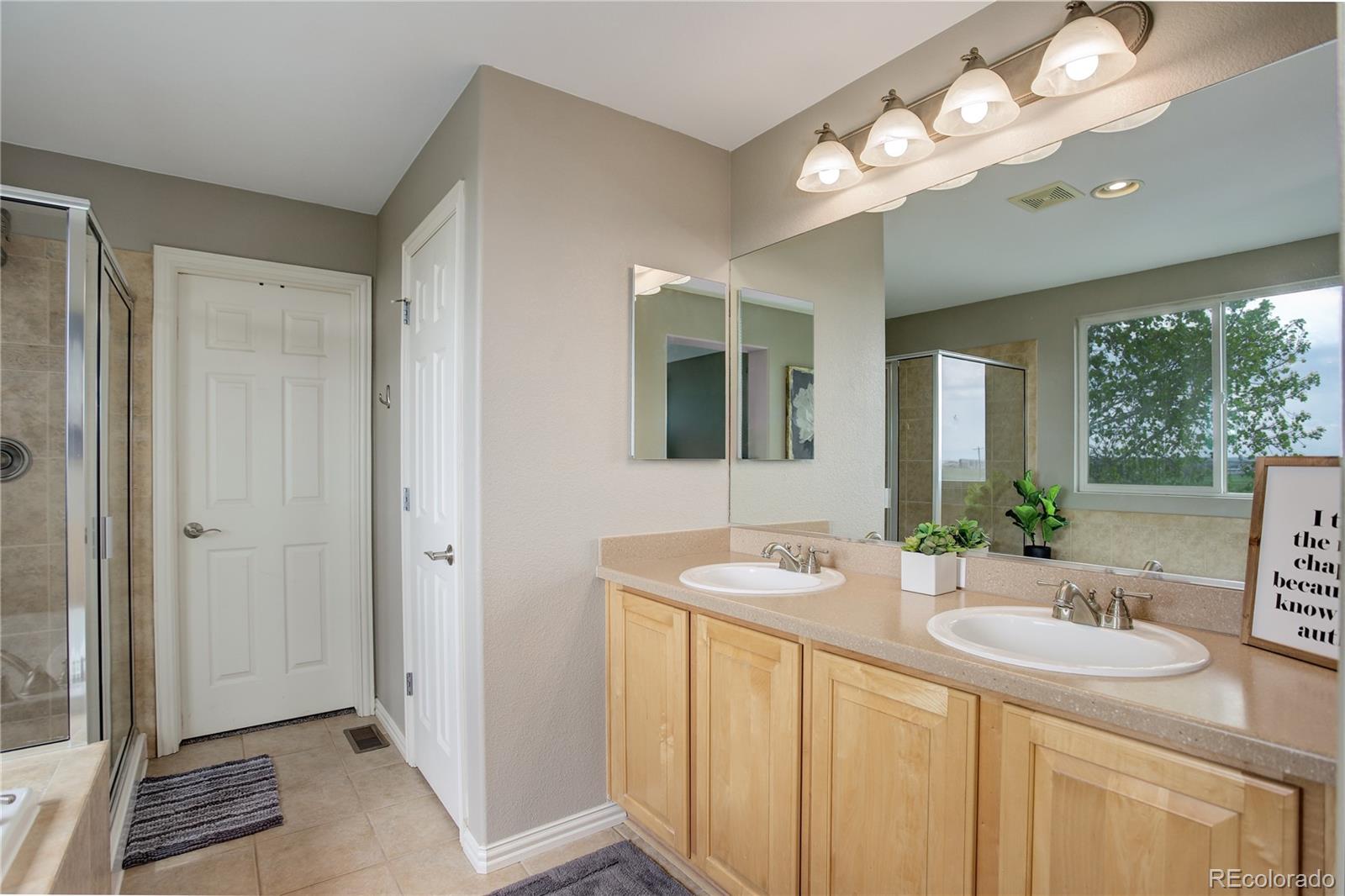 Henderson, Colorado, 80640, United States, 5 Bedrooms Bedrooms, ,3 BathroomsBathrooms,Residential,For Sale,2002056